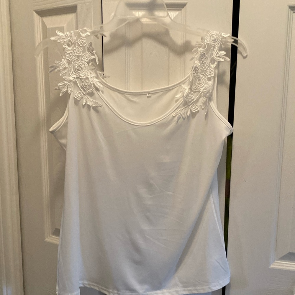 Flowered strap tank